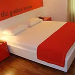 Boutique Patricia Tirana